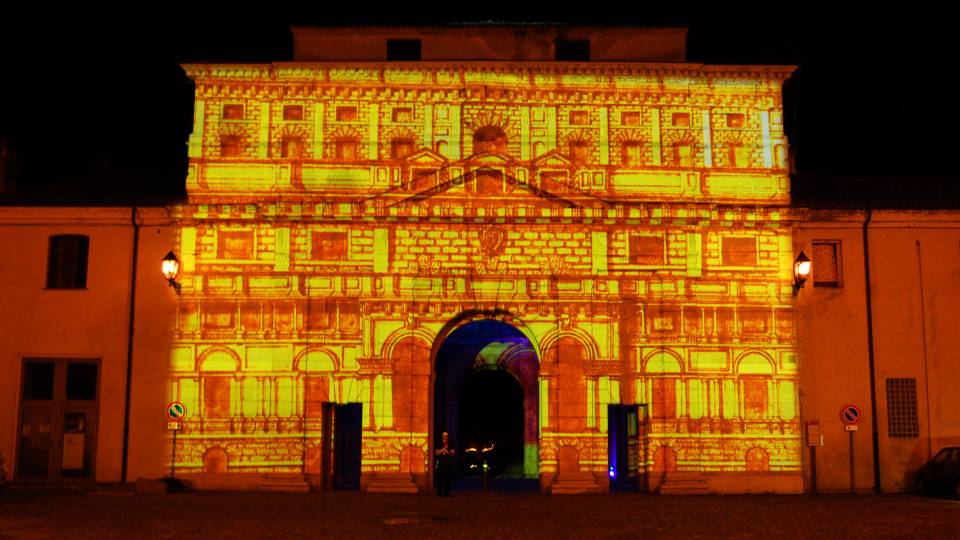 Porta Giulia - Giulio Romano