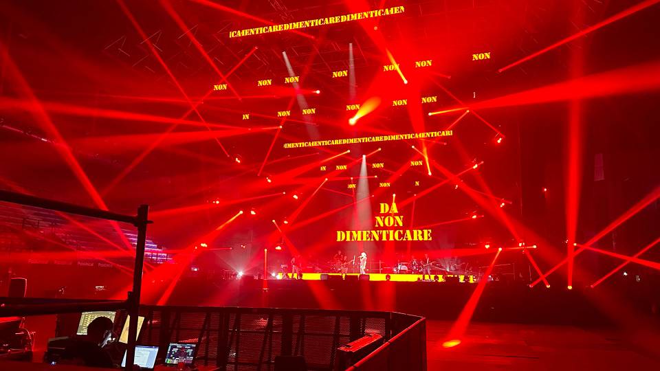 LIGABUE DEDICATO A NOI INDOOR TOUR