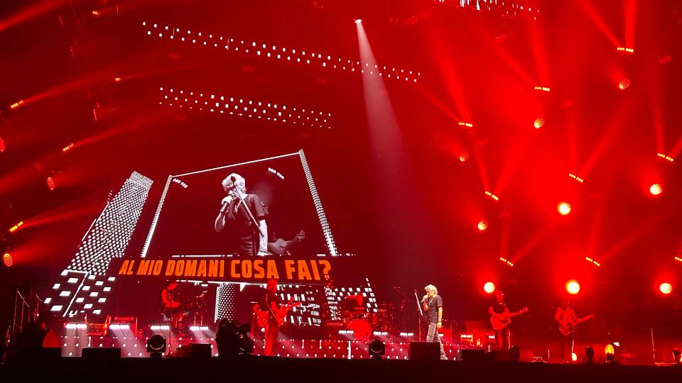LIGABUE DEDICATO A NOI INDOOR TOUR