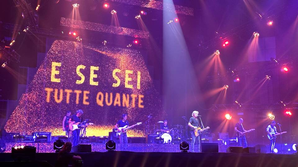LIGABUE DEDICATO A NOI INDOOR TOUR